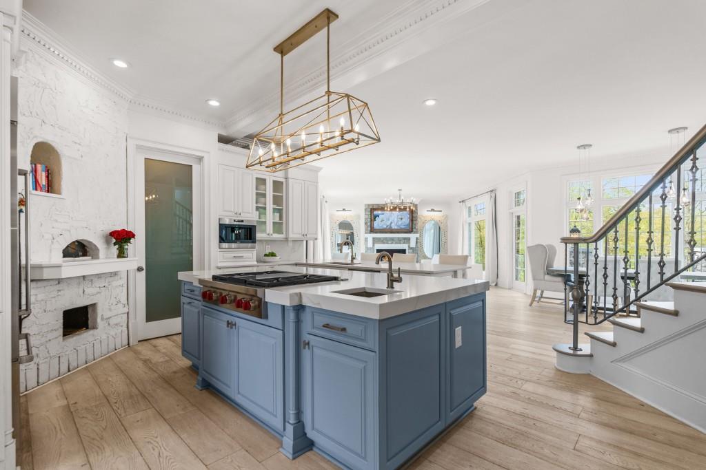515 Tullamore Way Alpharetta, GA 30004 - Photo 6 of 71 a kitchen with stainless steel appliances granite countertop a stove and cabinets