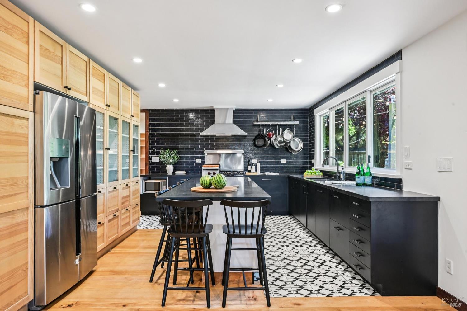 1081 Las Amigas Road Napa, CA 94559 - Photo 11 of 51