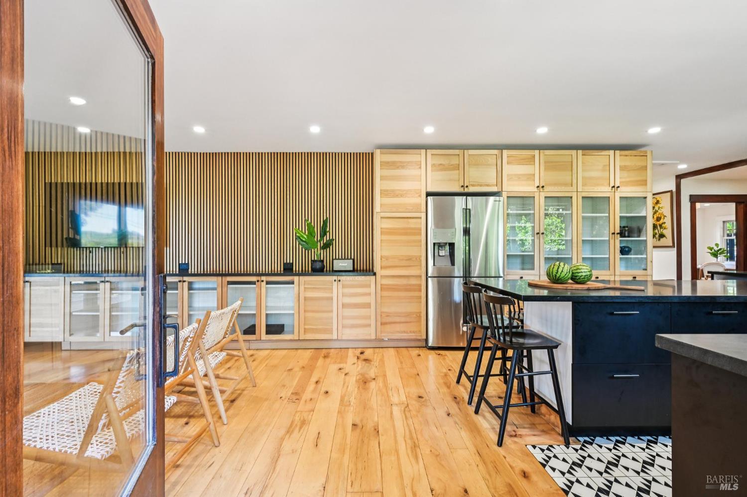 1081 Las Amigas Road Napa, CA 94559 - Photo 3 of 51