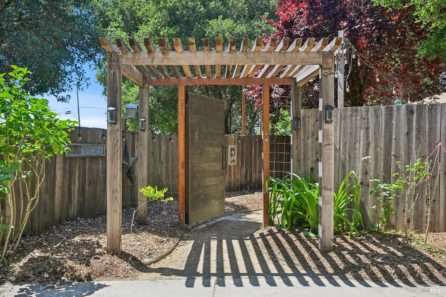 1081 Las Amigas Road Napa, CA 94559 - Photo 36 of 51