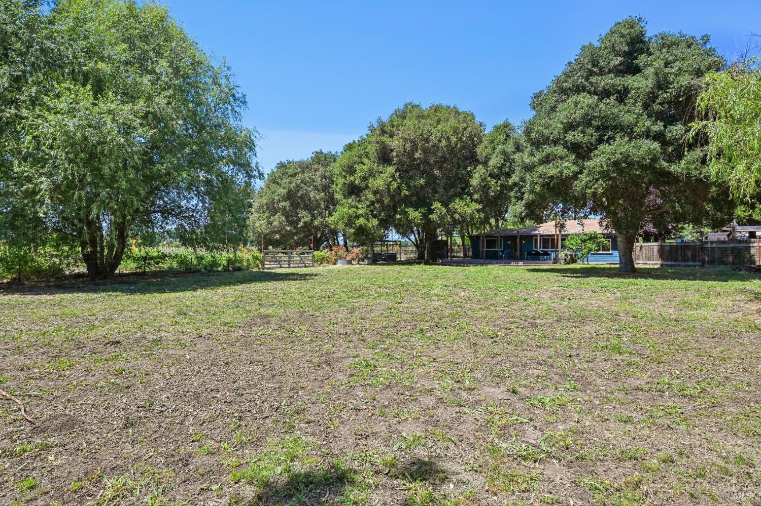 1081 Las Amigas Road Napa, CA 94559 - Photo 40 of 51