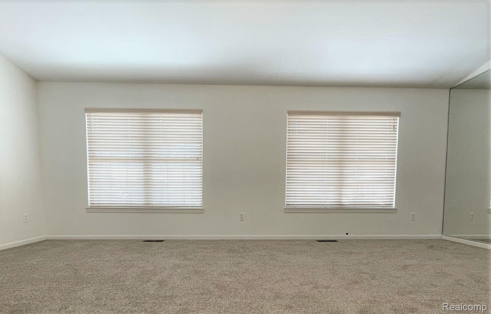 4227 Schaefer Road Dearborn, MI 48126 - Photo 15 of 21 Gallery Image 15