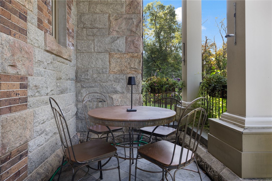 426 Spring Street, Unit 101 Newport, RI 02840 - Photo 23 of 37