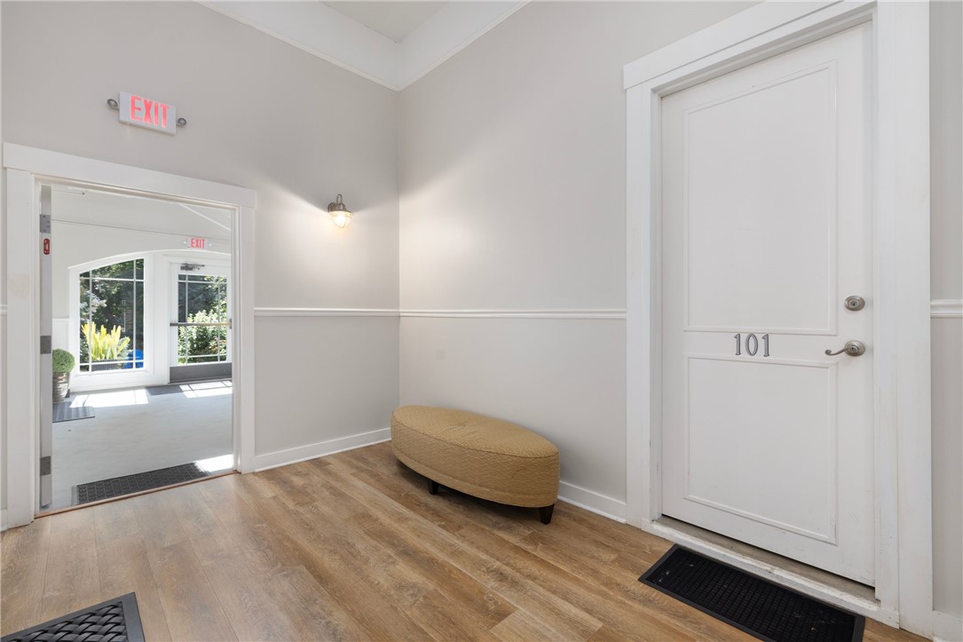 426 Spring Street, Unit 101 Newport, RI 02840 - Photo 30 of 37