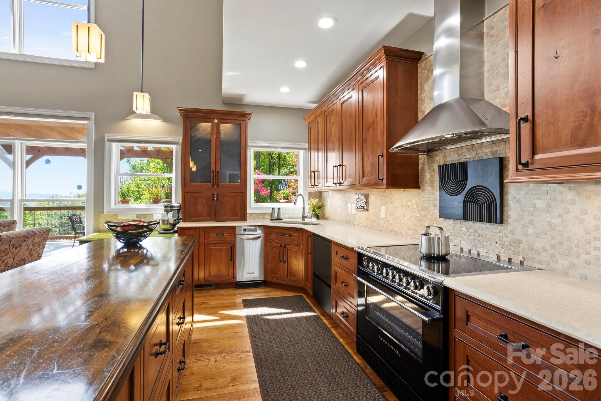 426 Eagle Ridge Road Zirconia, NC 28790 - Photo 11 of 48
