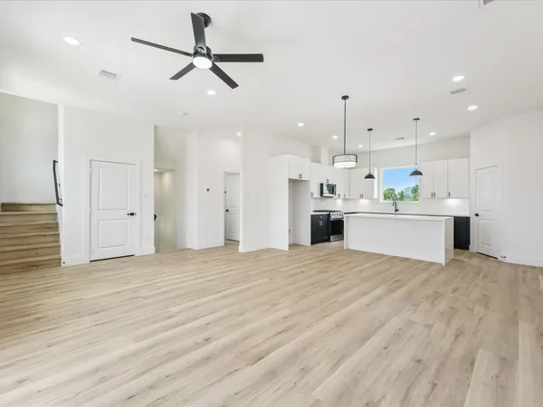 $579,990 | 3510 Saltus Street, Houston, TX 77003
