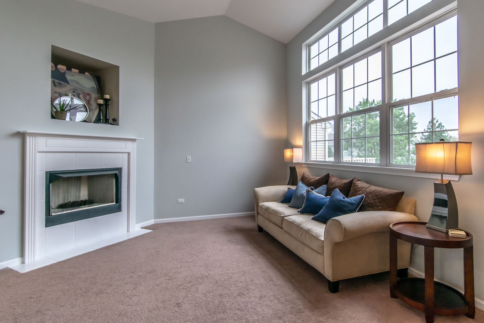 2220 Waterleaf Court, Unit 202 Naperville, IL 60564 - Photo 4 of 33