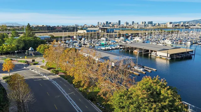 $1,178,000 | 477 Mitchell Avenue, Alameda, CA 94501