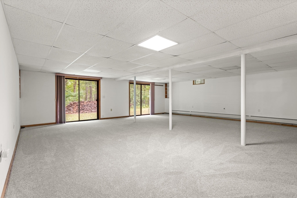 10 Lakin Street Pepperell, MA 01463 - Photo 22 of 28