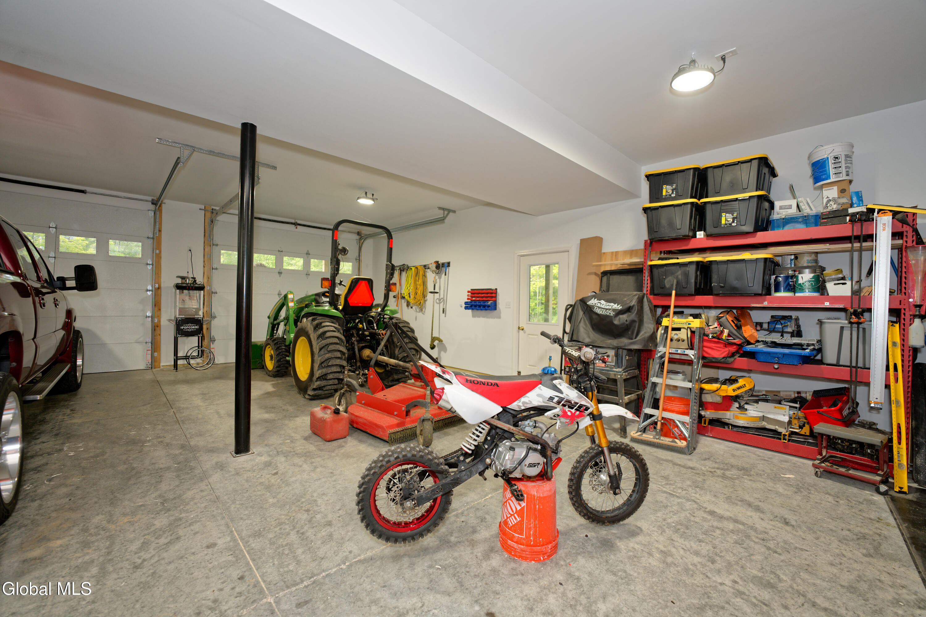 17 Ringwald Road Coeymans, NY 12046 - Photo 29 of 47 5 gargae 3