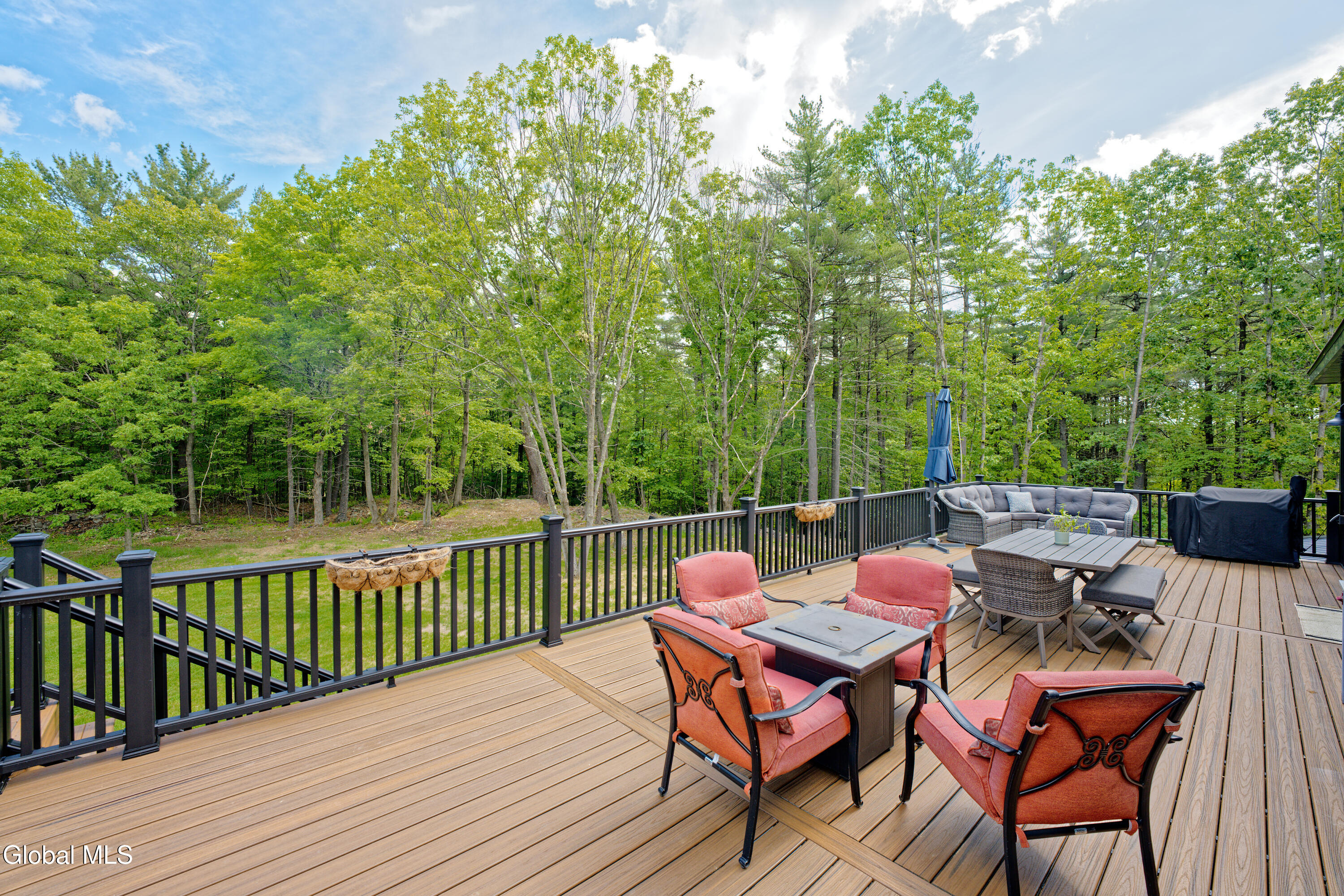 17 Ringwald Road Coeymans, NY 12046 - Photo 31 of 47 Deck 2