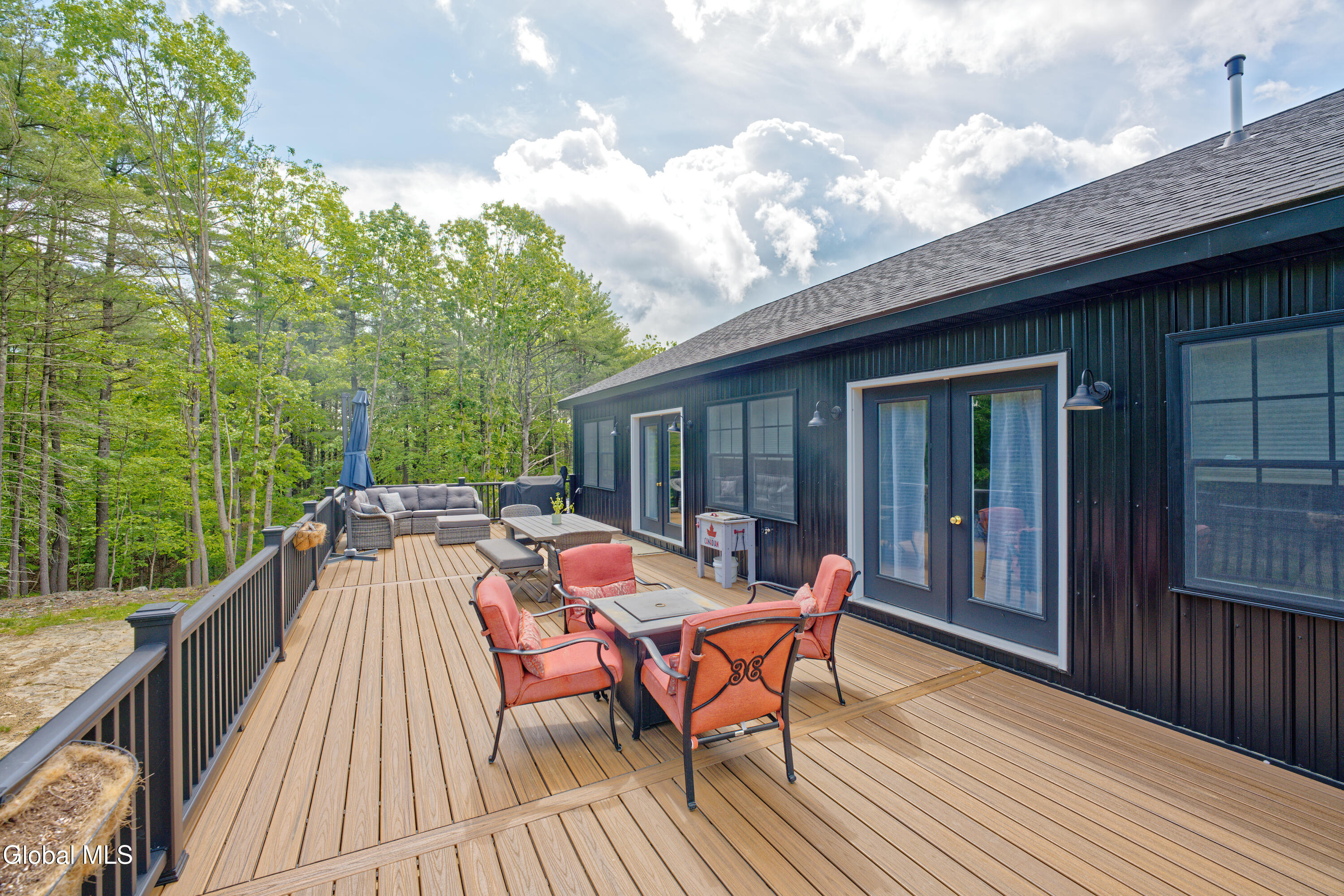 17 Ringwald Road Coeymans, NY 12046 - Photo 32 of 47 Deck 3