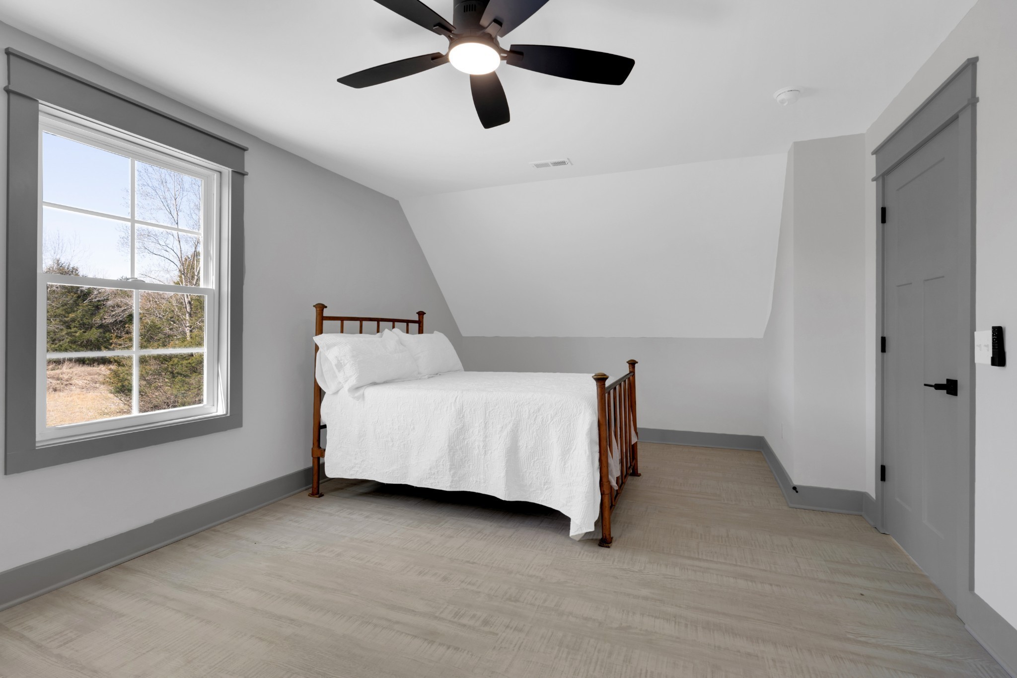555 Ghea Road Normandy, TN 37360 - Photo 40 of 43 a bedroom with a bed and window