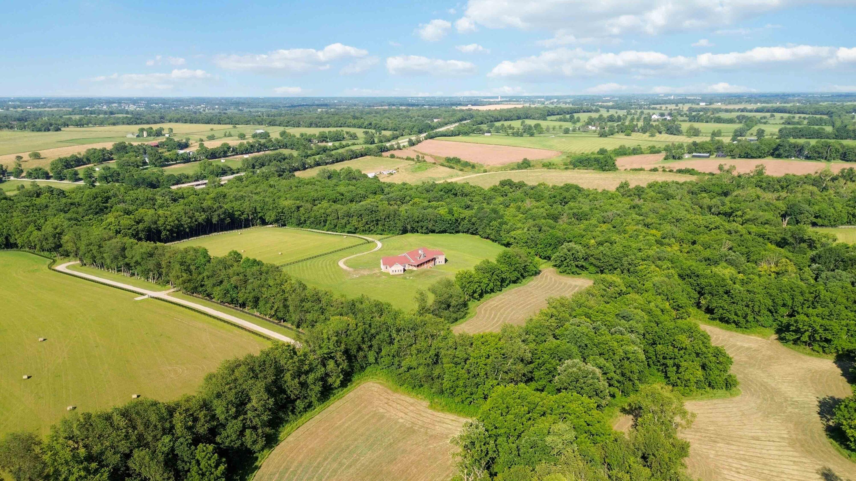 1599 Woodlake Road Midway, KY 40347 - Photo 93 of 97 074