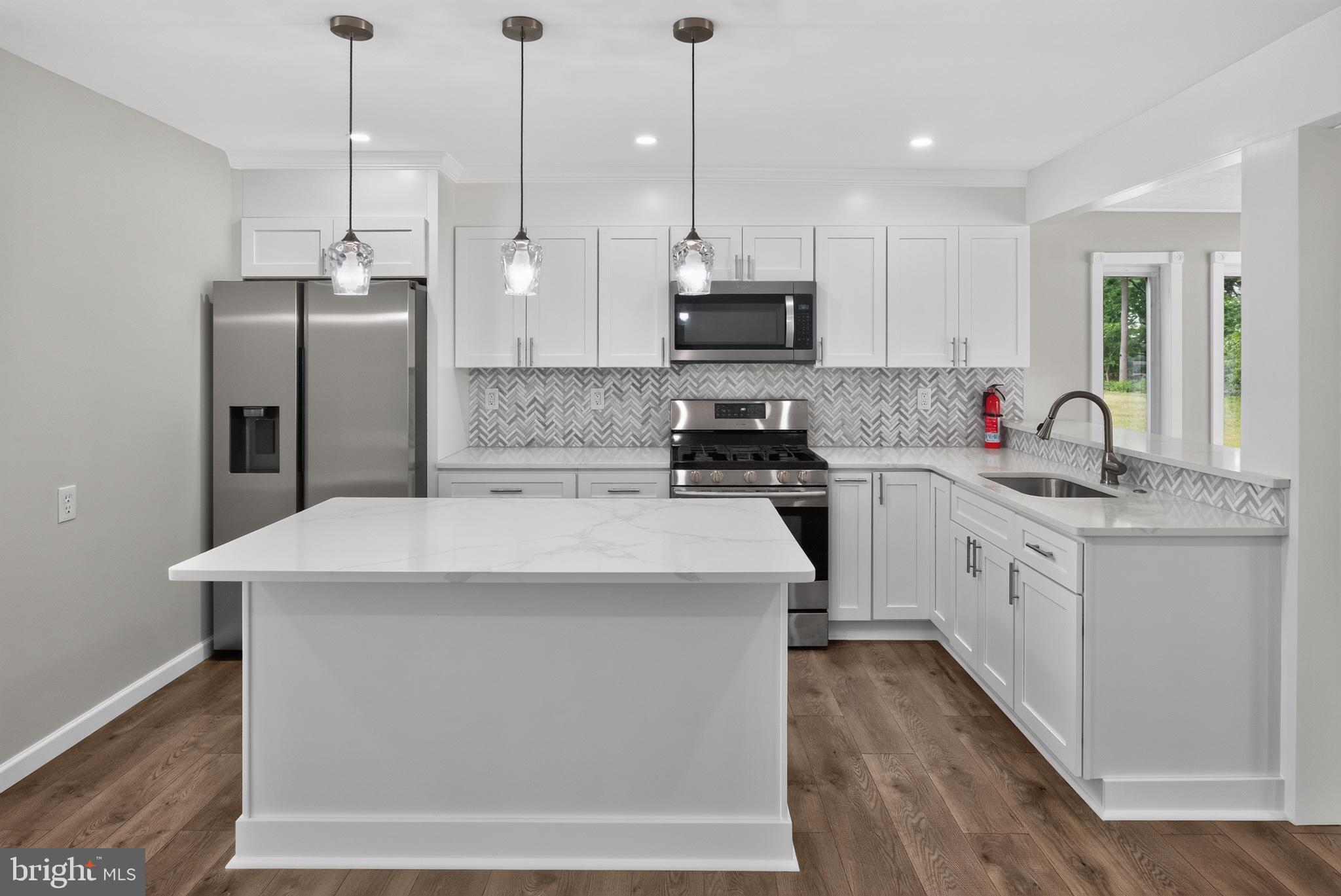 102 Ramble Road Cherry Hill, NJ 08034 - Photo 11 of 27