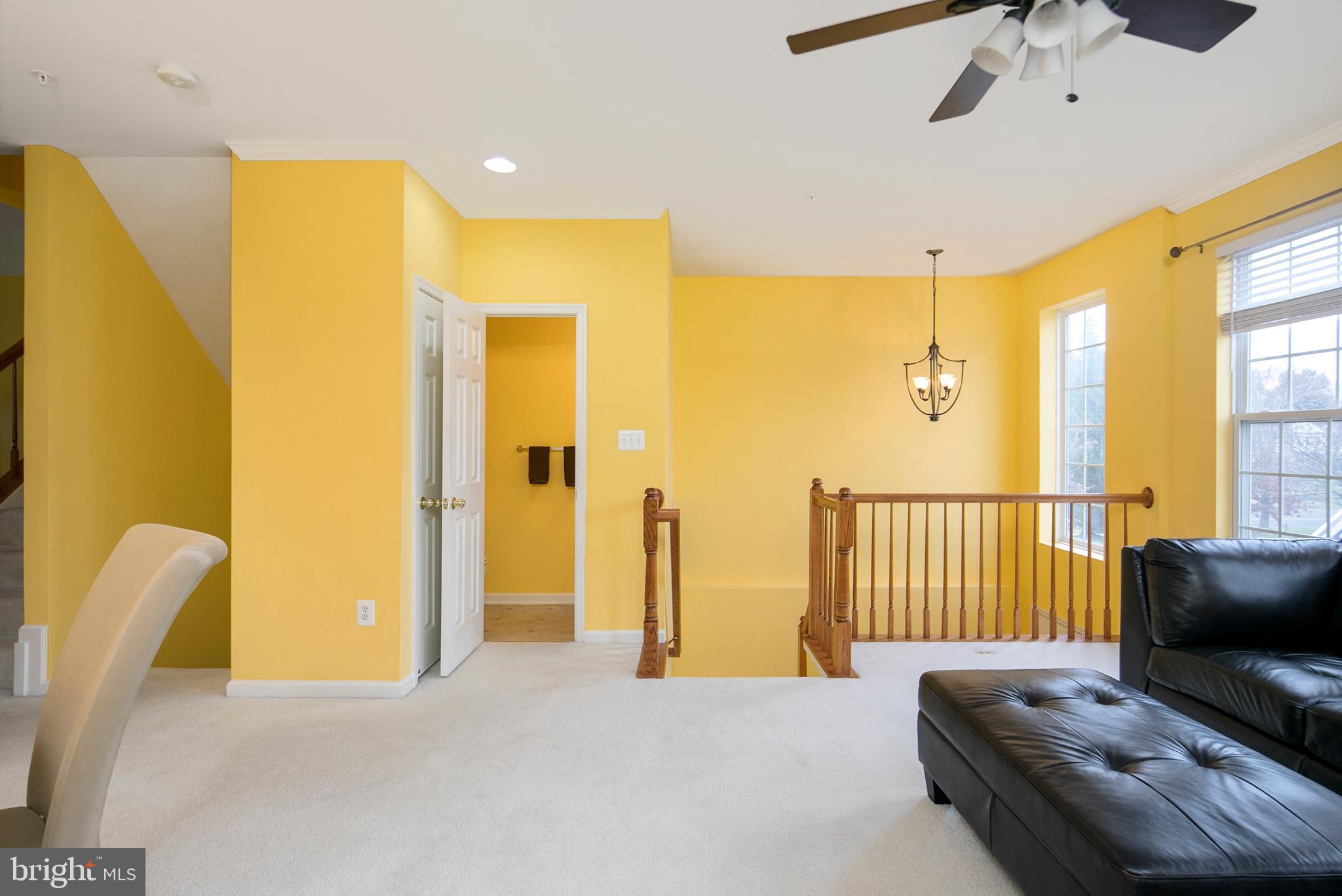 5 Inkberry Circle Gaithersburg, MD 20877 - Photo 3 of 22 Open main level with updated light fixtures