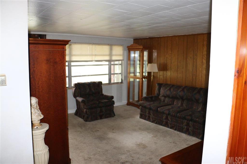 565 Rector Street Hudson, NC 28638 - Photo 13 of 19 Gallery Image 13