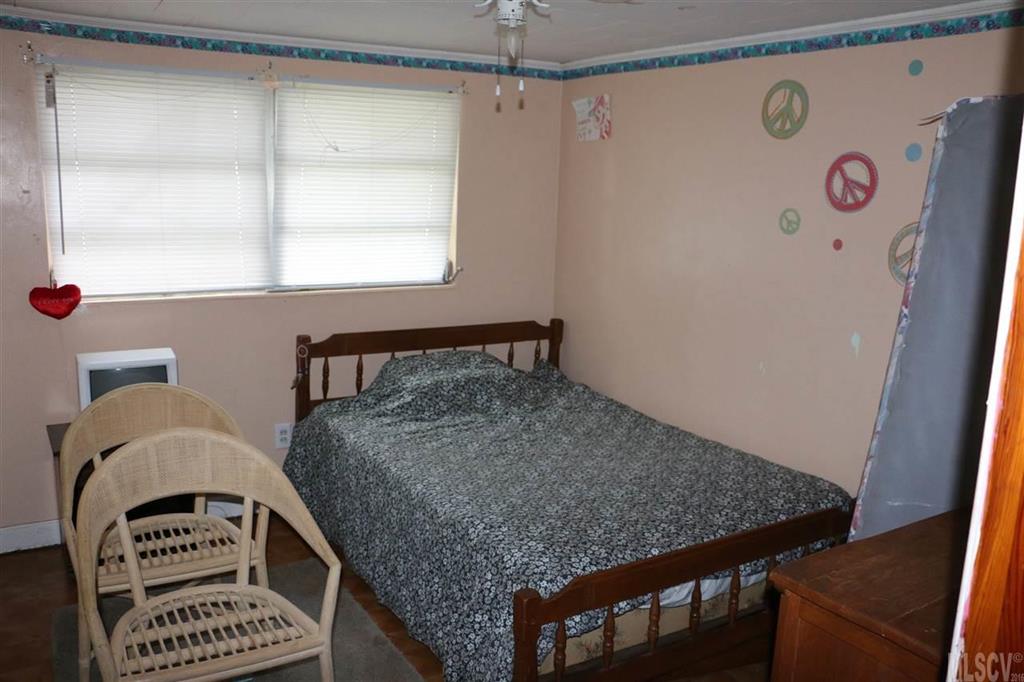 565 Rector Street Hudson, NC 28638 - Photo 15 of 19 Gallery Image 15