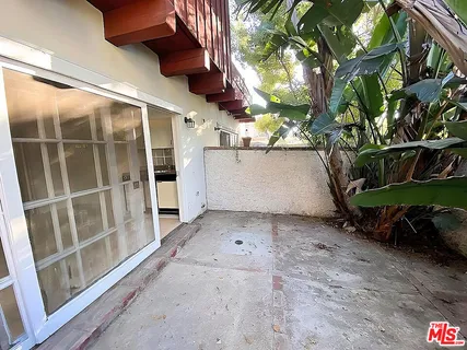 $1,875,000 | 1846 Silver Lake Boulevard, Los Angeles, CA 90026