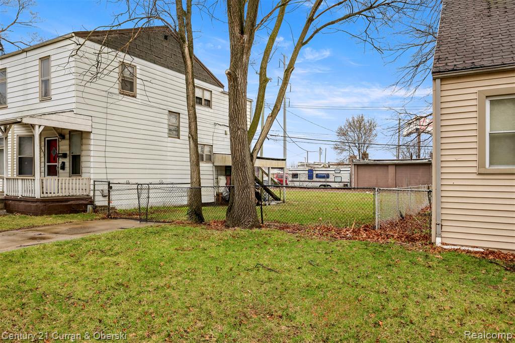 11352 Rivard Avenue Warren, MI 48089 - Photo 7 of 7