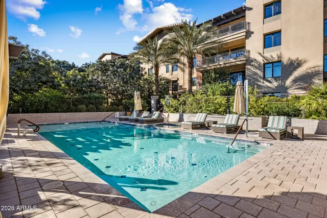 $2,450,000 | 6166 North Scottsdale Road, Unit B1006, Paradise Valley, AZ 85253