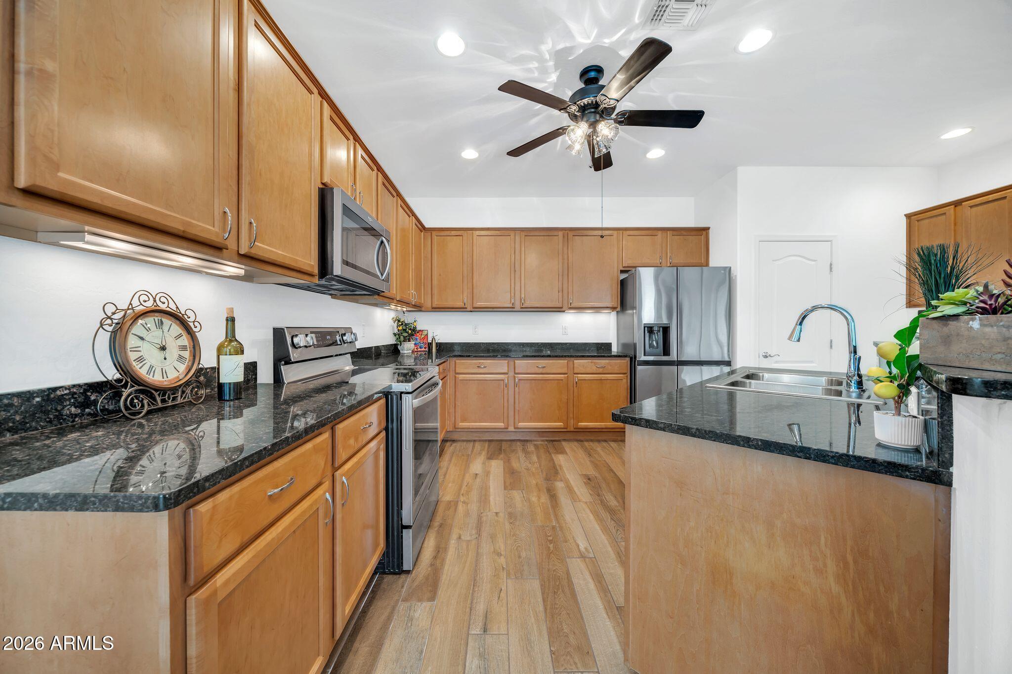 16435 West Berkeley Road Goodyear, AZ 85395 - Photo 4 of 52 Kitchen