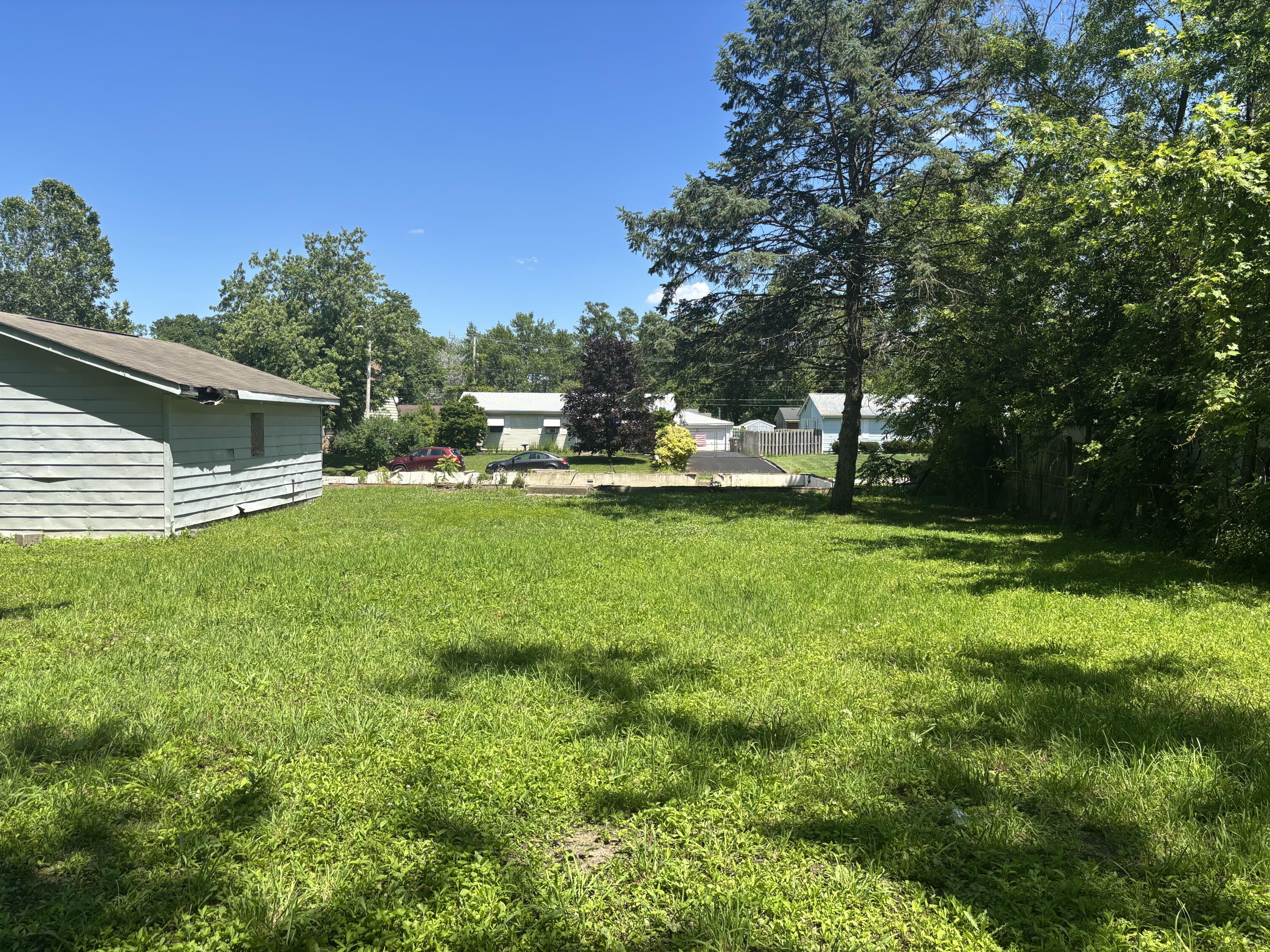764 Acadia Road Valparaiso, IN 46385 - Photo 9 of 16 3000x2250