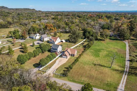 $664,999 | 13535 Versailles Road, Rockvale, TN 37153