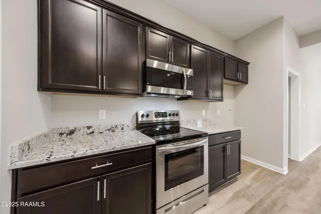 $1,700 | 223 Stanwell Avenue, Duson, LA 70529