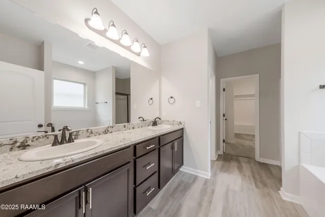 $1,700 | 223 Stanwell Avenue, Duson, LA 70529