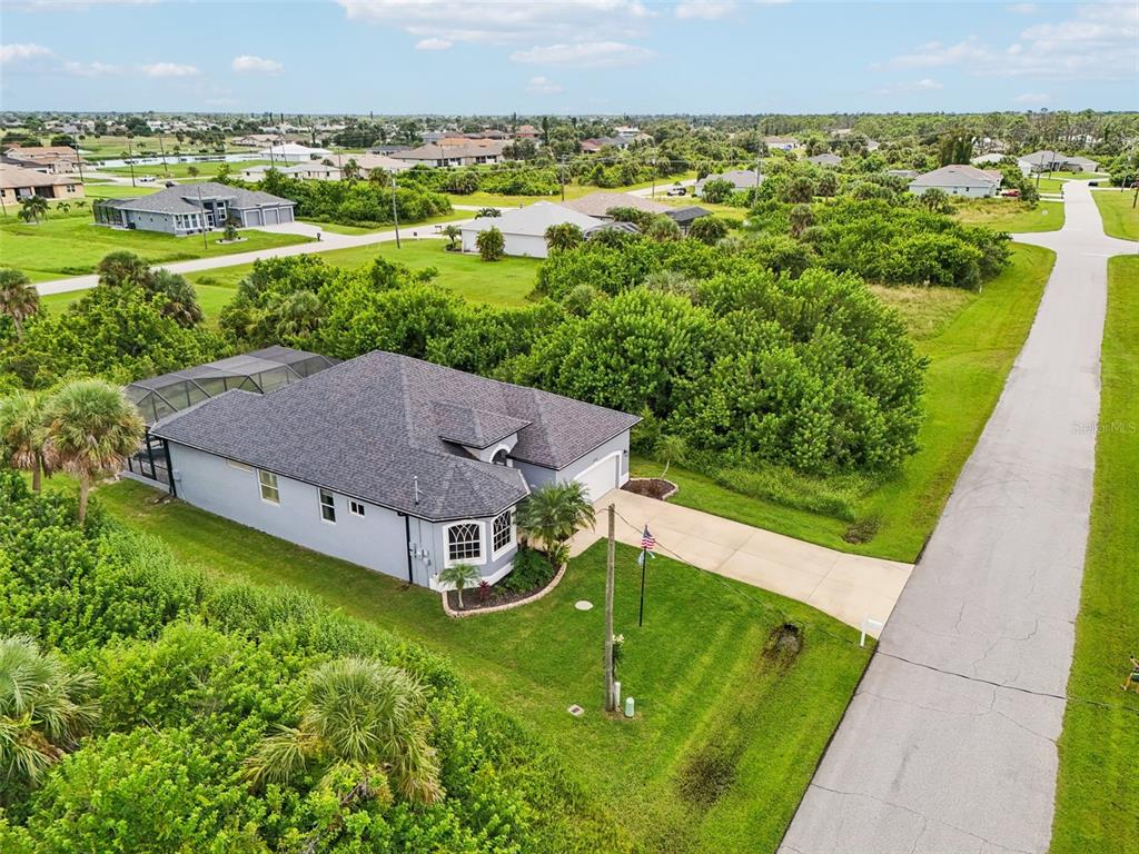 152 Spring Drive Rotonda West, FL 33947 - Photo 46 of 54