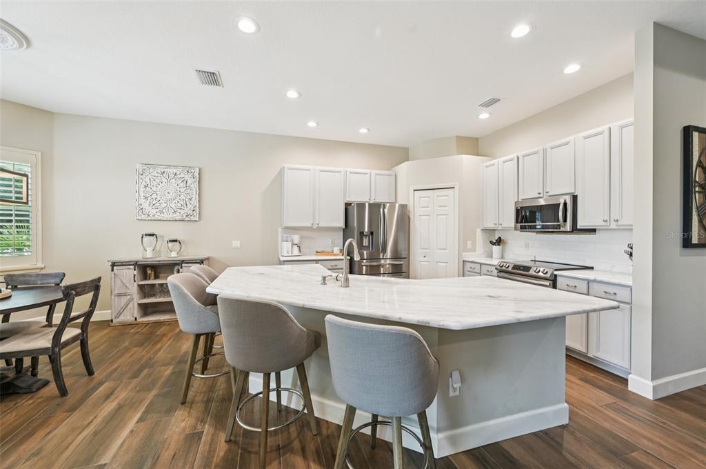 152 Spring Drive Rotonda West, FL 33947 - Photo 5 of 54