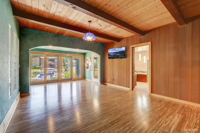 $2,499,000 | 1932 Kokanee Way, South Lake Tahoe, CA 96150