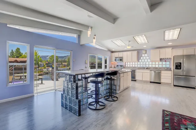 $2,499,000 | 1932 Kokanee Way, South Lake Tahoe, CA 96150