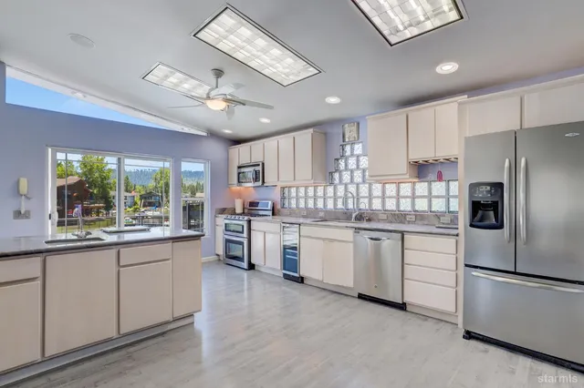 $2,499,000 | 1932 Kokanee Way, South Lake Tahoe, CA 96150