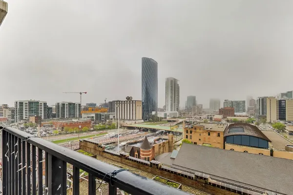 $219,000 | 210 South Desplaines Street, Unit 803, Chicago, IL 60661