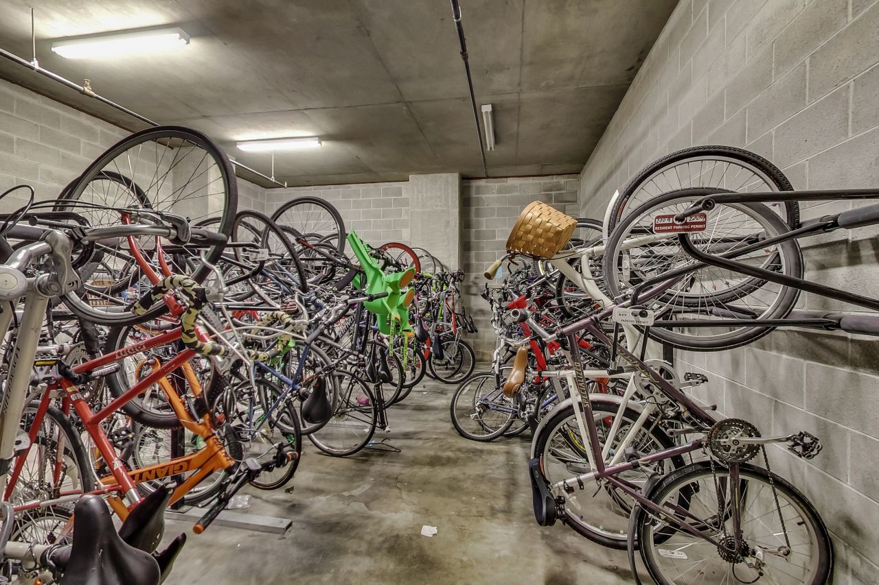 210 South Desplaines Street, Unit 803 Chicago, IL 60661 - Photo 22 of 23