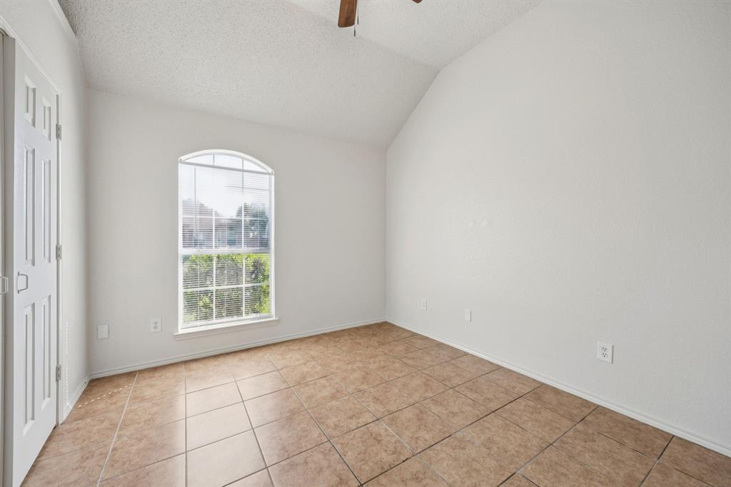 1602 Develon Drive Mesquite, TX 75149 - Photo 13 of 22 an empty room with windows