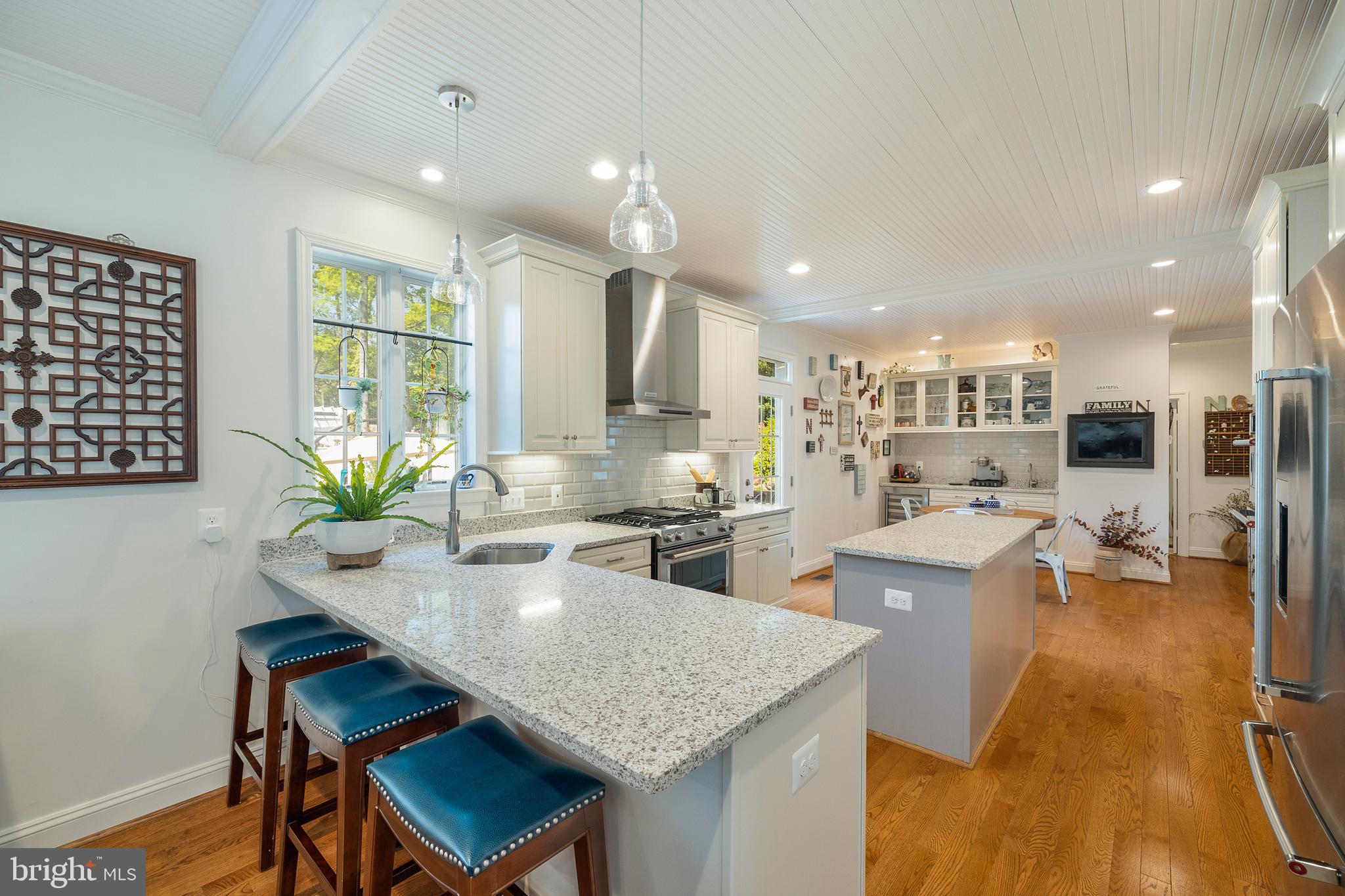 7859 Southdown Road Alexandria, VA 22308 - Photo 15 of 57 Kitchen