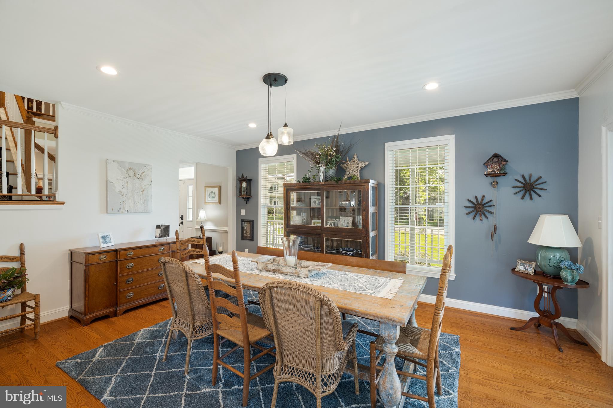 7859 Southdown Road Alexandria, VA 22308 - Photo 9 of 57 Dining Room