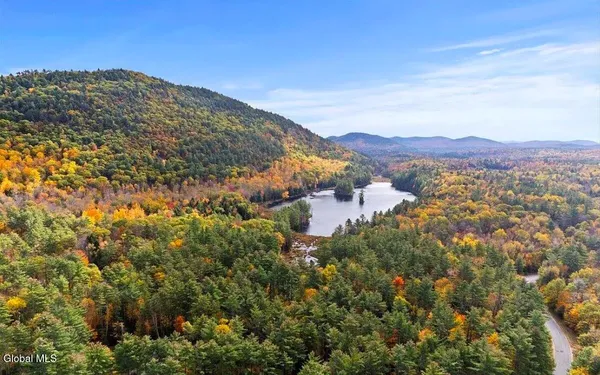 $119,900 | 12 The Woods, Johnsburg, NY 12853