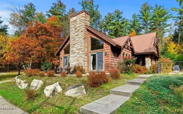 $119,900 | 12 The Woods, Johnsburg, NY 12853