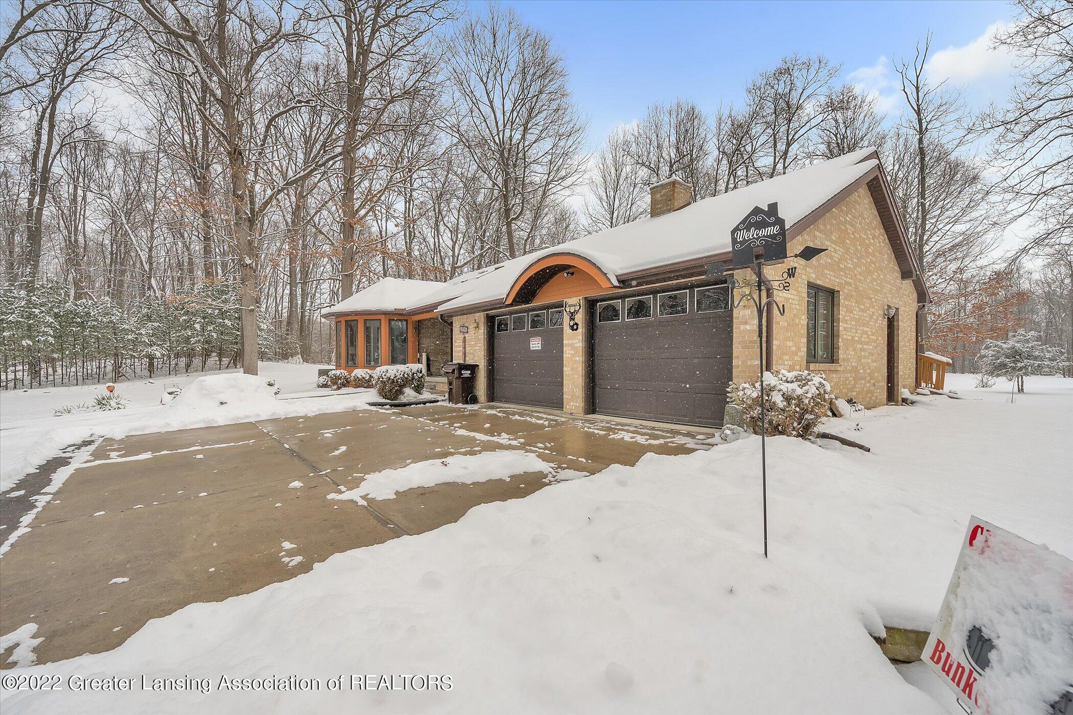 4515 South Williams Road Stockbridge, MI 49285 - Photo 5 of 62 Welcome!