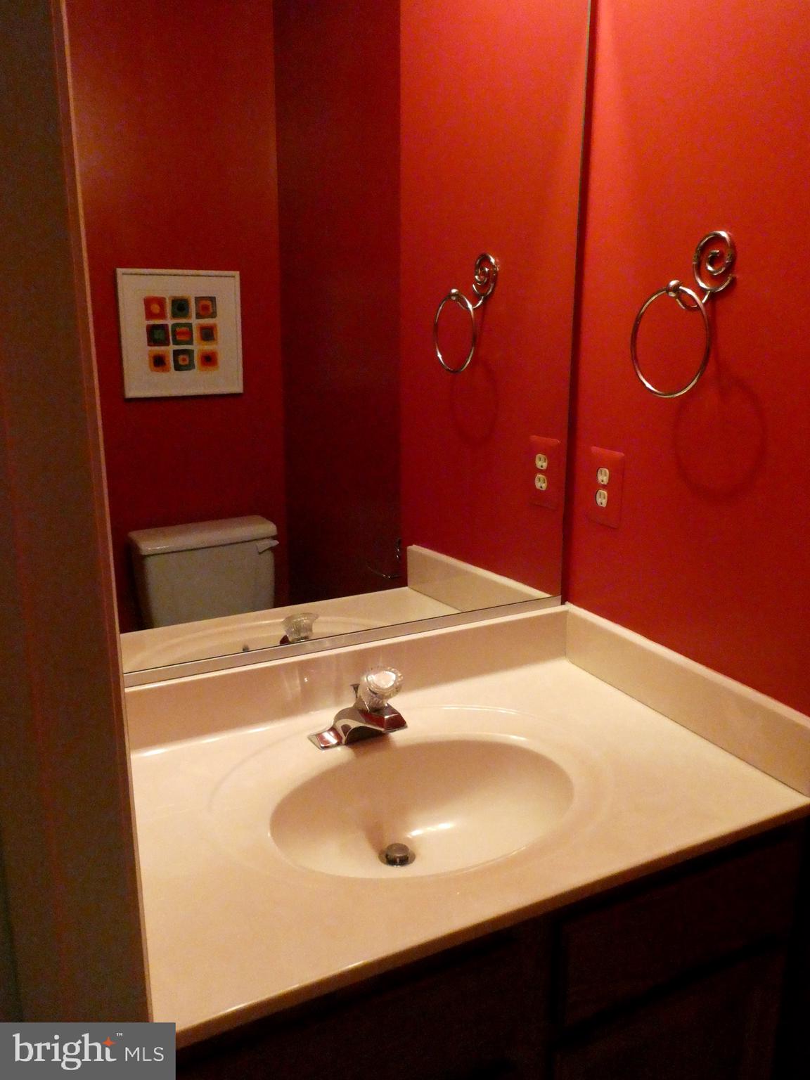 5147 Columbia Road, Unit 832 Columbia, MD 21044 - Photo 25 of 32 Lower level Half bath - 2nd view