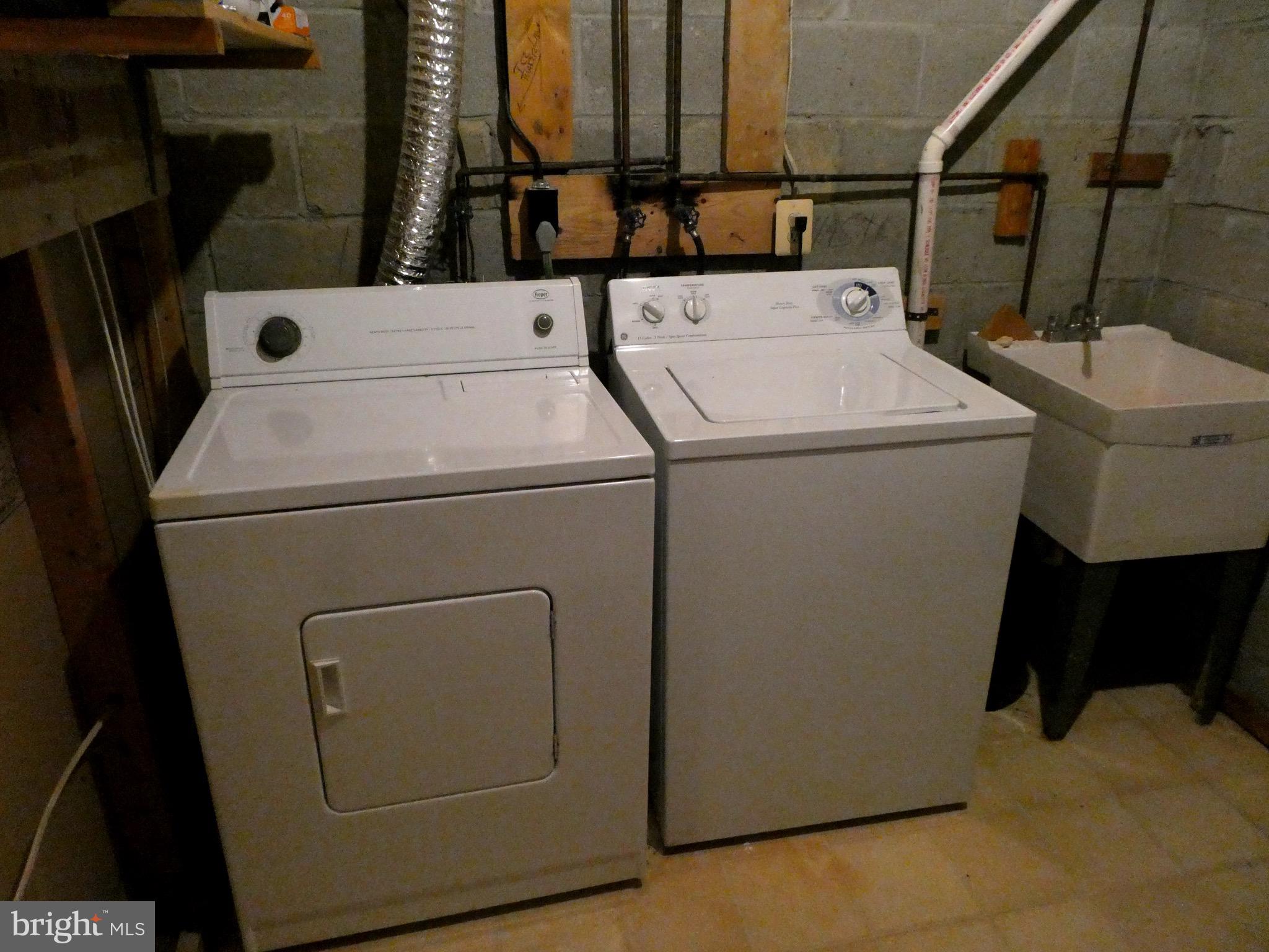 5147 Columbia Road, Unit 832 Columbia, MD 21044 - Photo 26 of 32 "Roomy" laundry and utility room