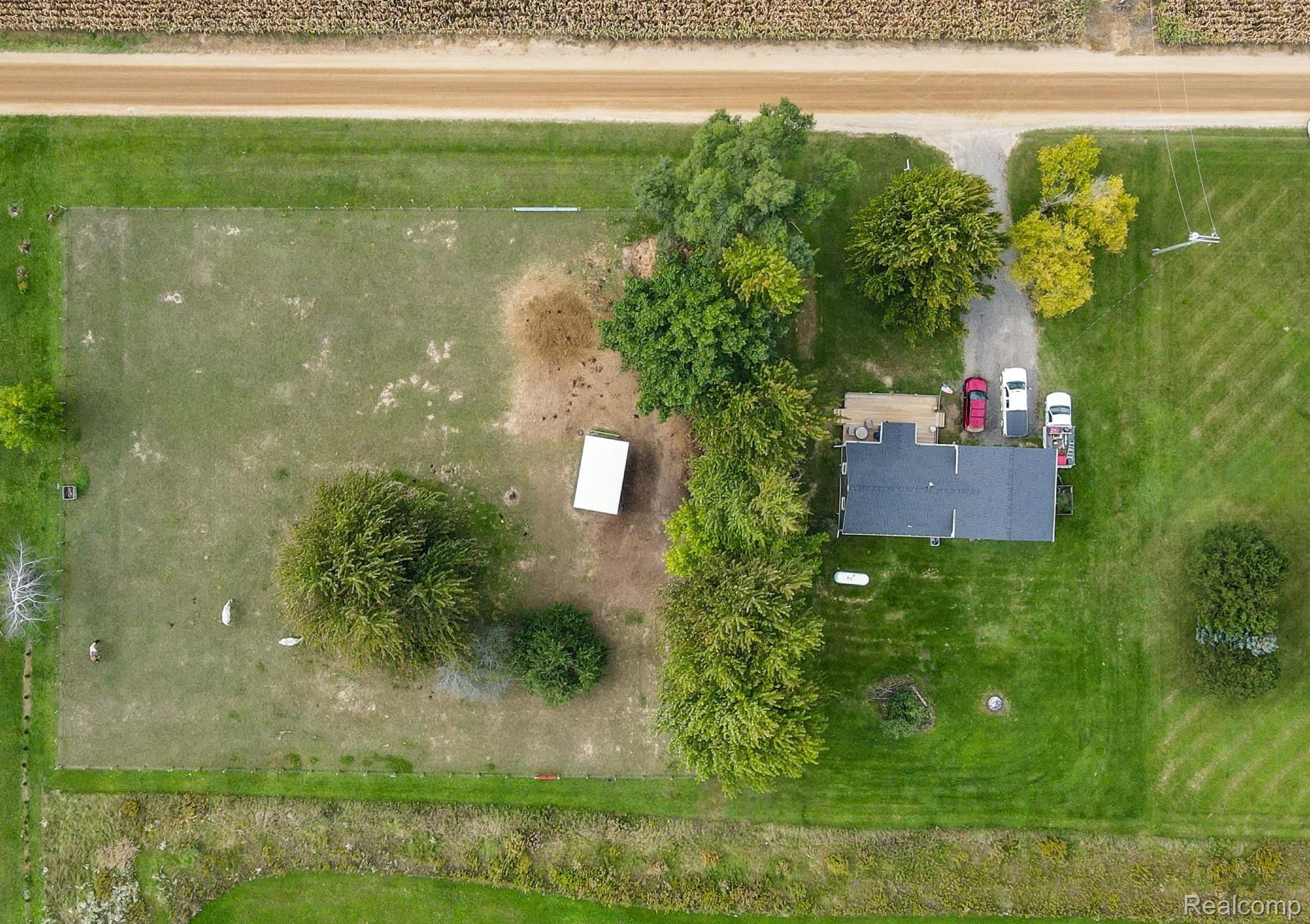 652 Wood Road Snover, MI 48472 - Photo 3 of 29 DJI_0086.jpg