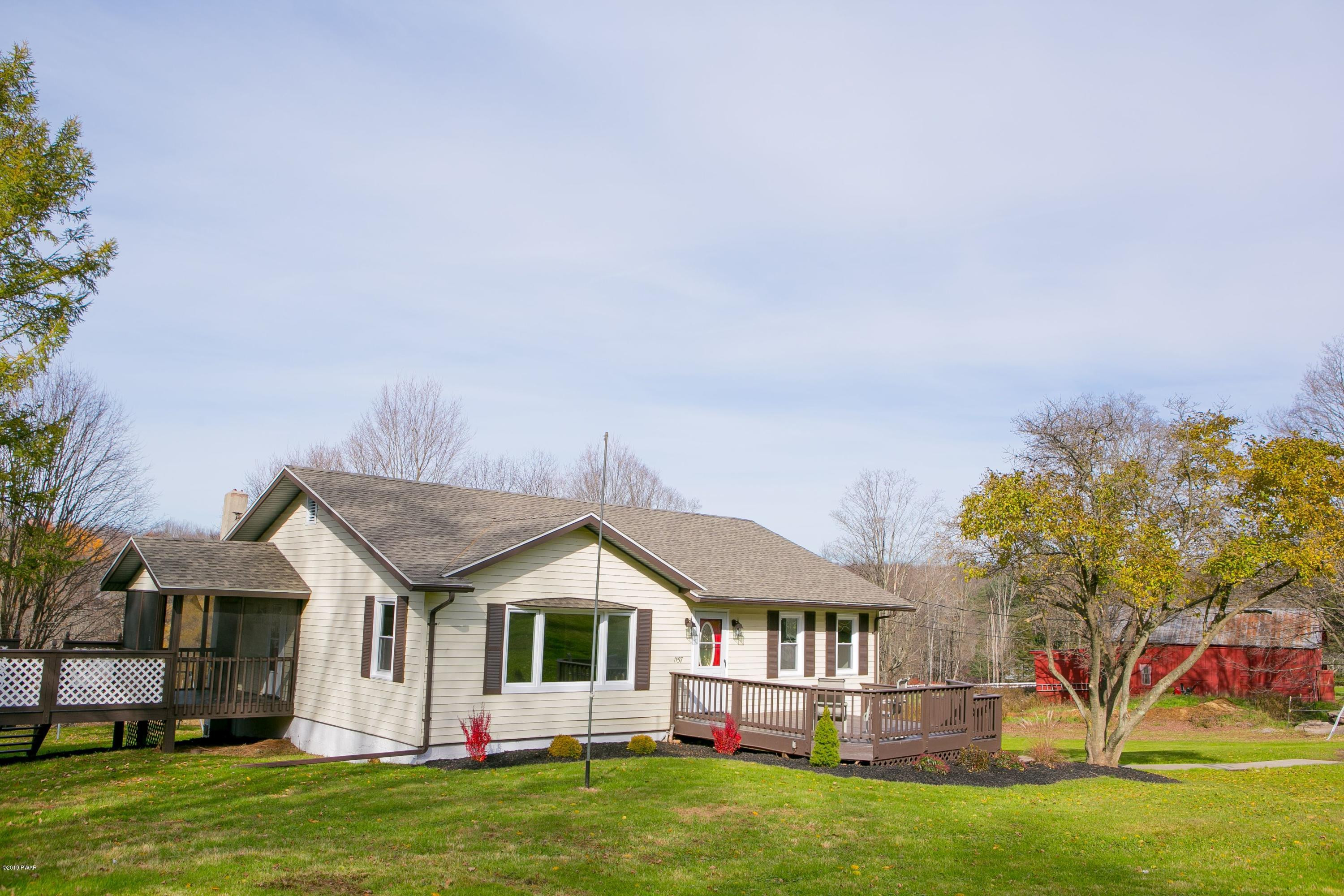1157 Miller Road Lake Ariel, PA 18436 - Photo 3 of 36