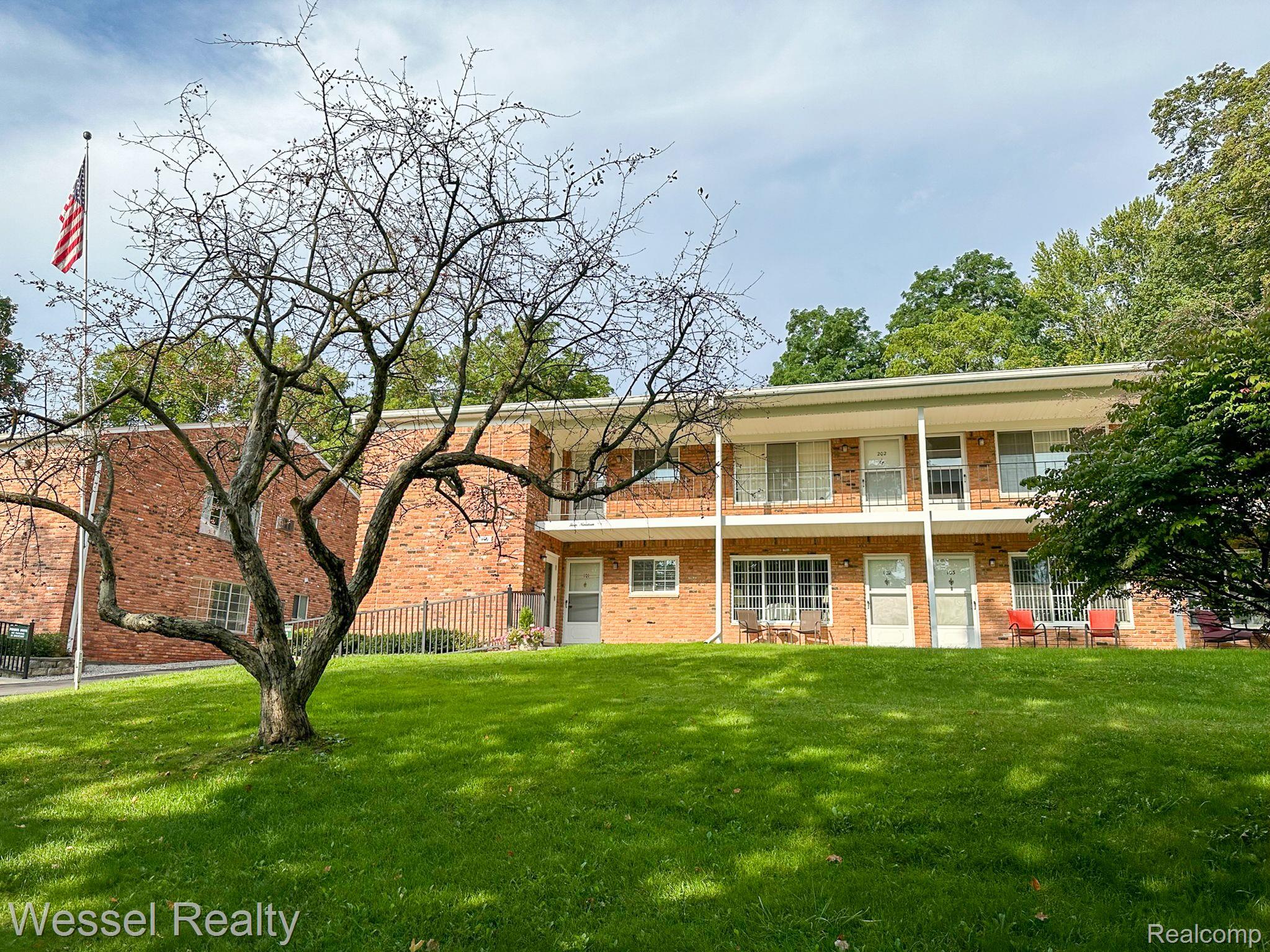 419 Prospect Street, Unit 101 Romeo, MI 48065 - Photo 1 of 19 Gallery Image 1