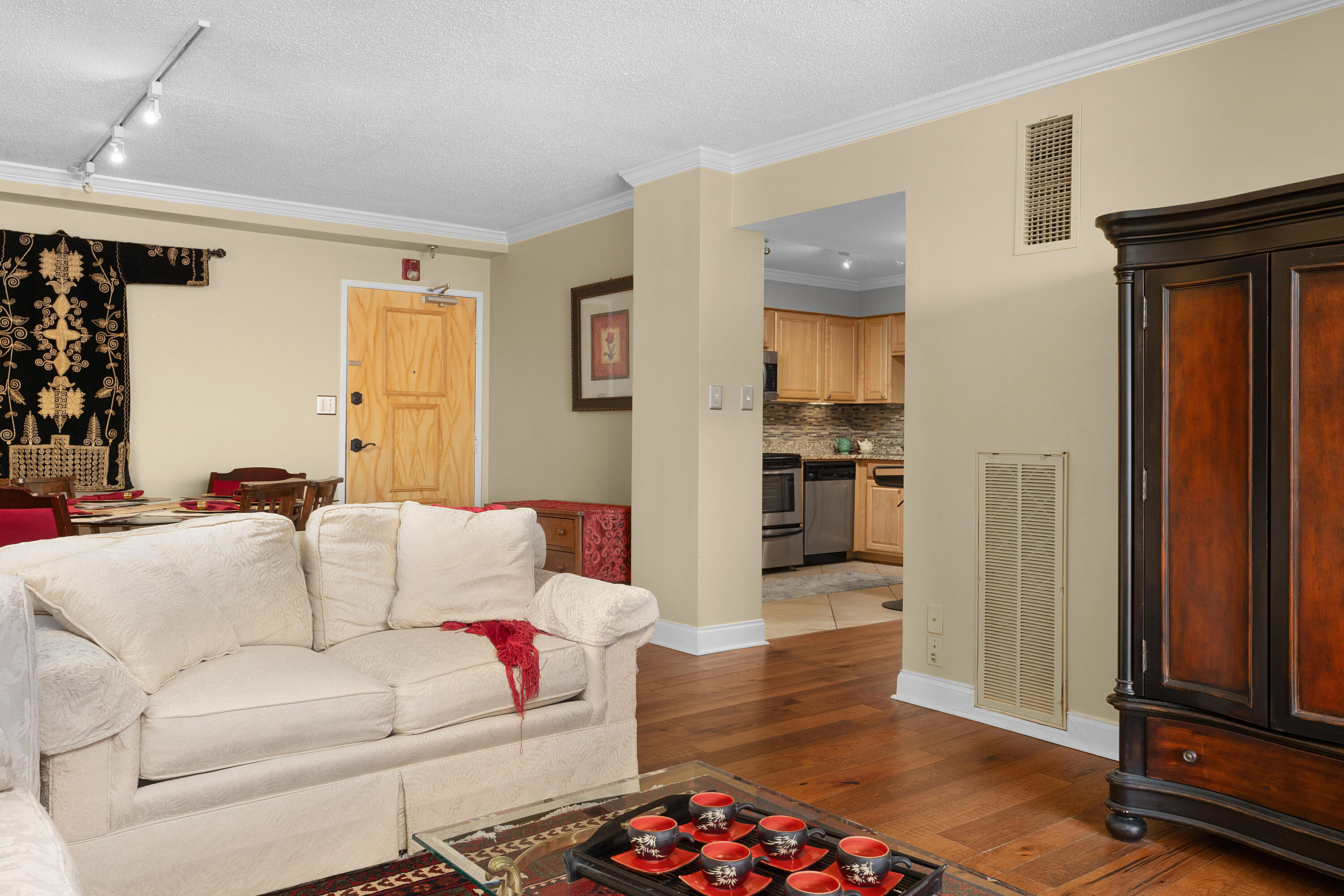 1131 Stringers Ridge Road, Unit 11E Chattanooga, TN 37405 - Photo 13 of 49 09 - 1131 Stringers 11E - Interior