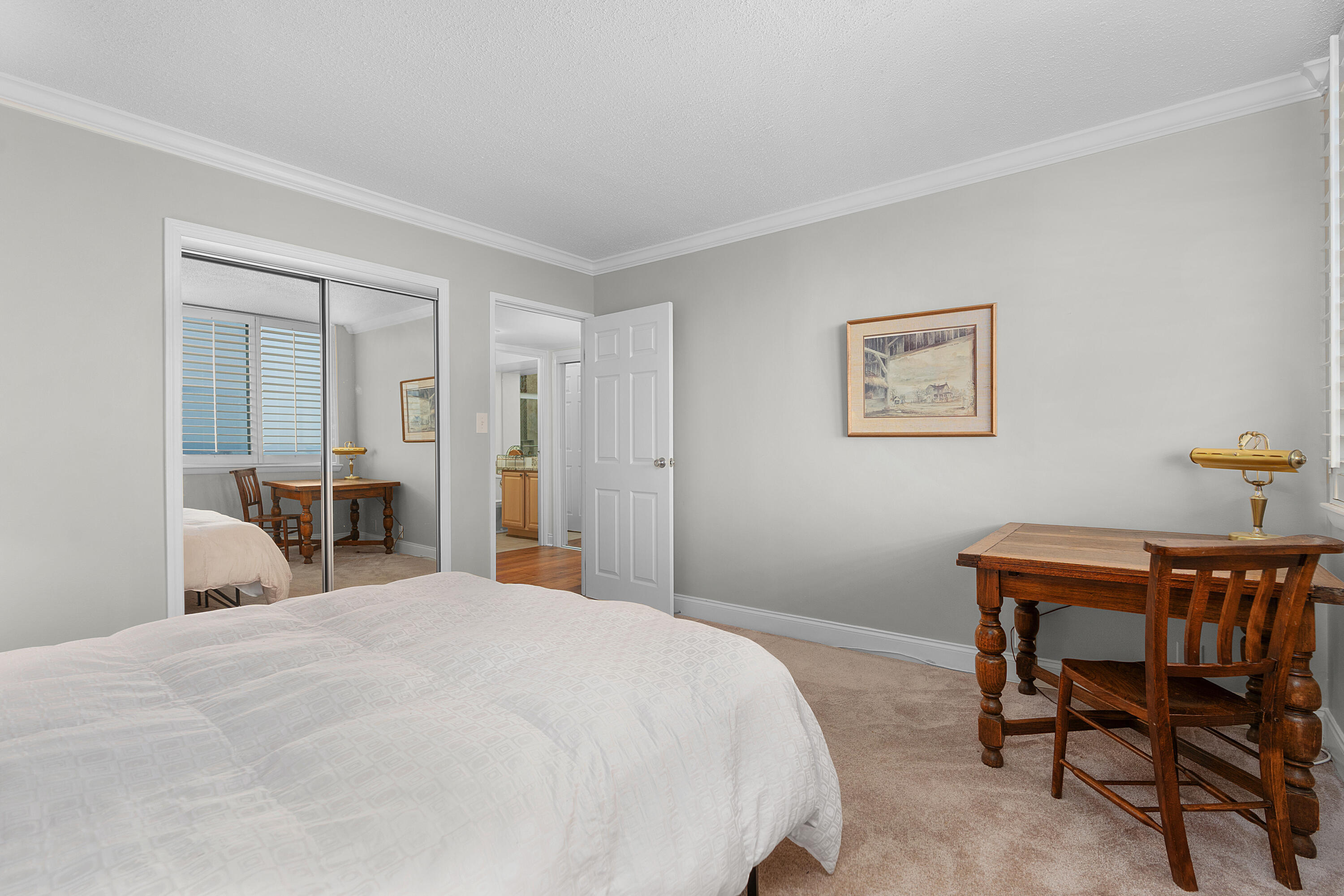 1131 Stringers Ridge Road, Unit 11E Chattanooga, TN 37405 - Photo 20 of 49 16 - 1131 Stringers 11E - Interior